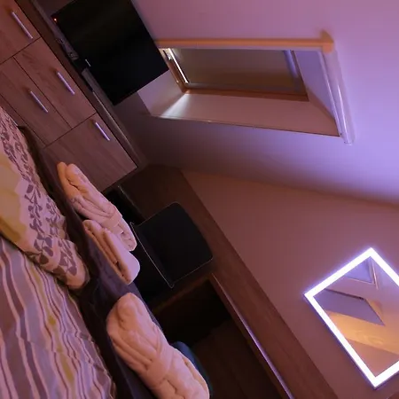 Apartment Oazis Apartmanhaz Szeged